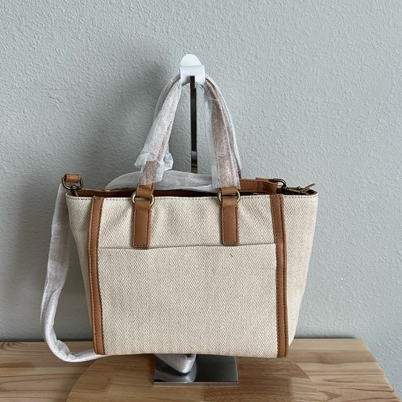 American Leather Co. Bayberry Small Leather Tote w/ Crossbody Strap - Picture 3 of 7